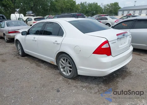 2011 Ford Fusion Sel z USA, uszkodzony, nr VIN 3FAHP0CG3BR339142